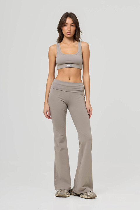 Легинсы "клеш" Slim