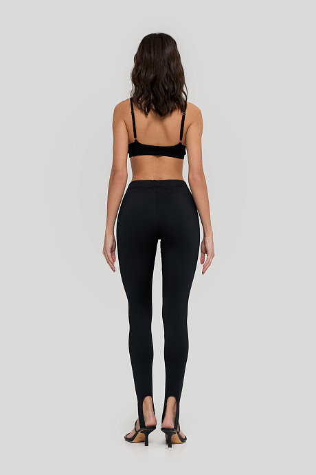 Легинсы с начесом со штрипками 