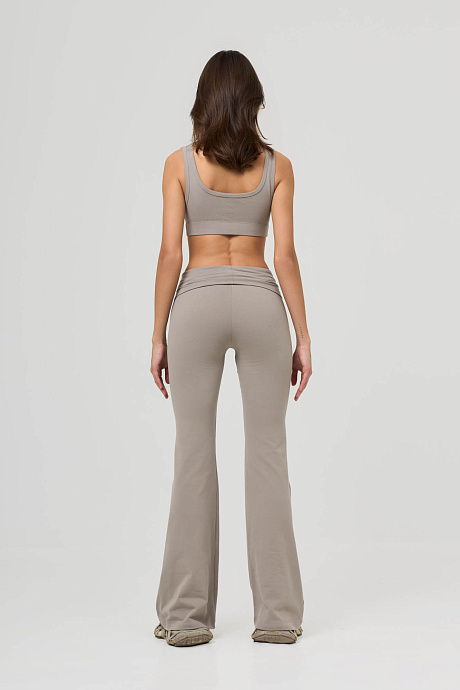 Легинсы "клеш" Slim